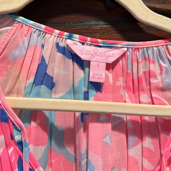 Lilly Pulitzer top - Picture 2 of 2